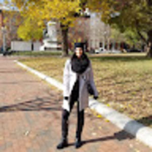 Meet your Posher, Stephanie